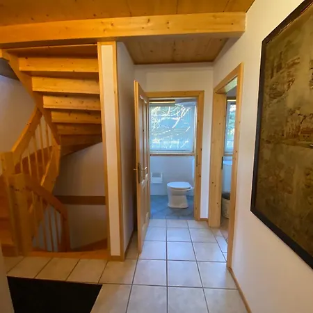 Ginkgo House Kehidakustány